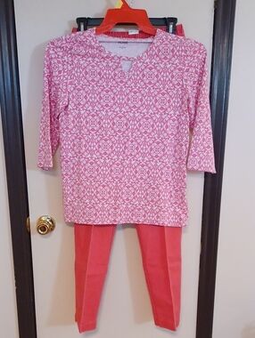 Blair Coral Elastic-Waist Bottoms And Matching Top